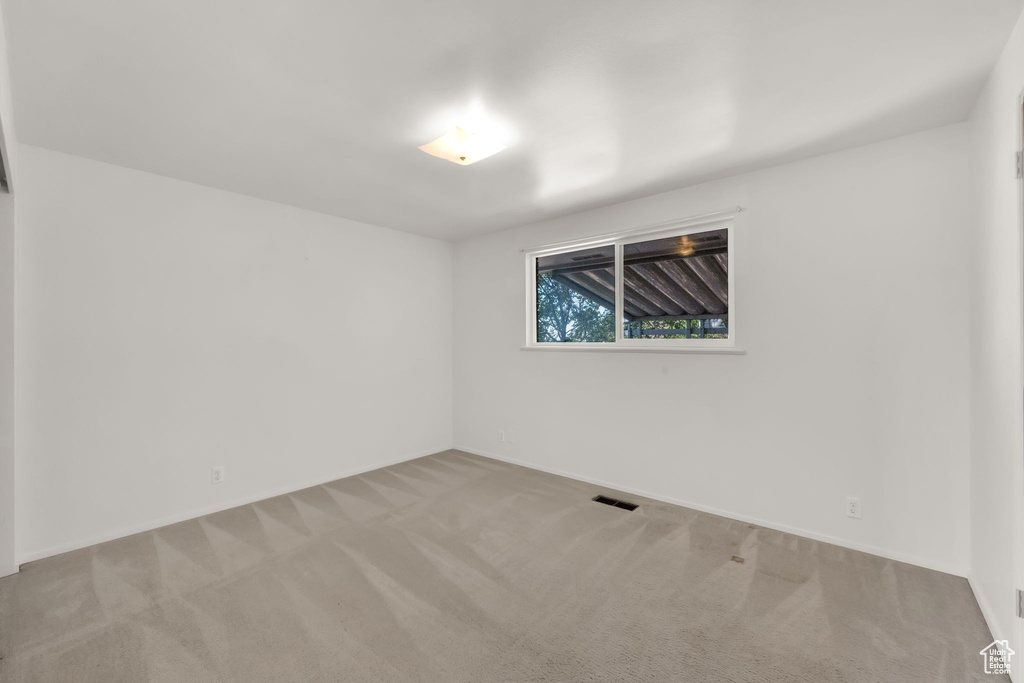 1085 E 400 N Bountiful, UT 84010