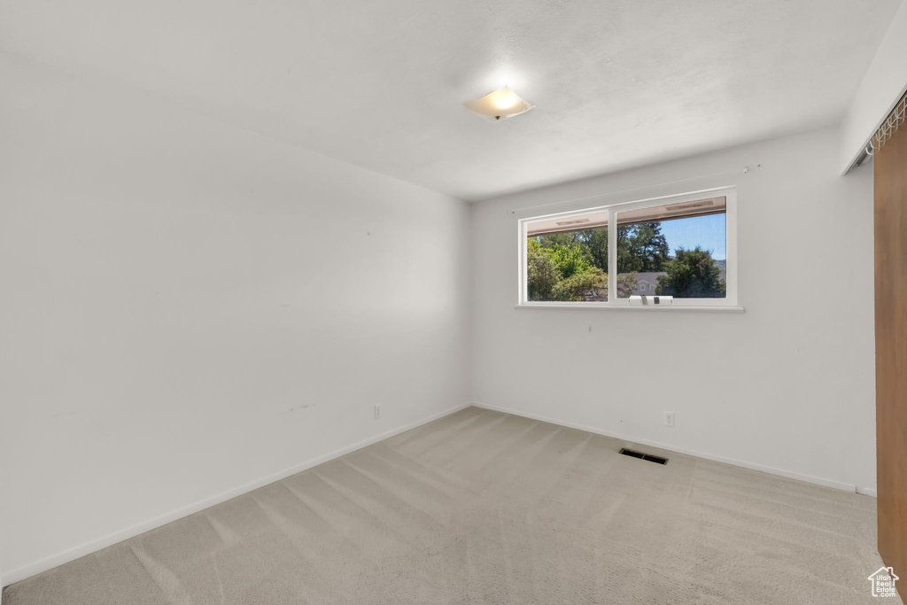 1085 E 400 N Bountiful, UT 84010