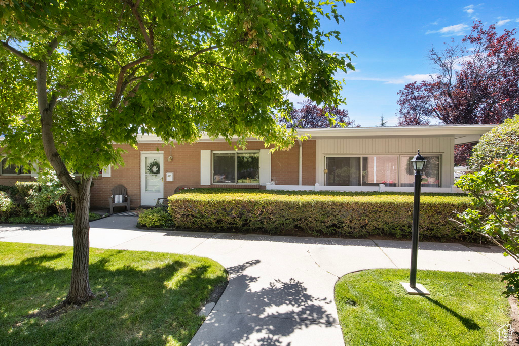2219 E CARRIAGE LN #59 Holladay, UT 84117