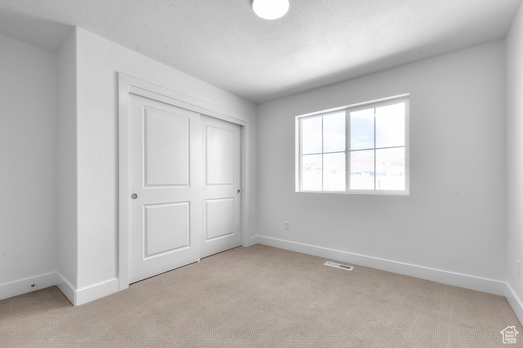 Photo 19 for MLS #2105090 at 6776 N Mt Jefferson