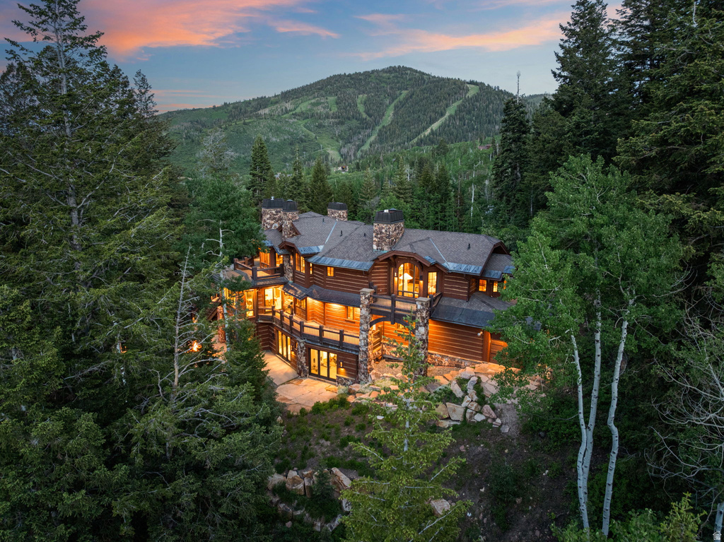 22 WHITE PINE CANYON RD Park City, UT 84060