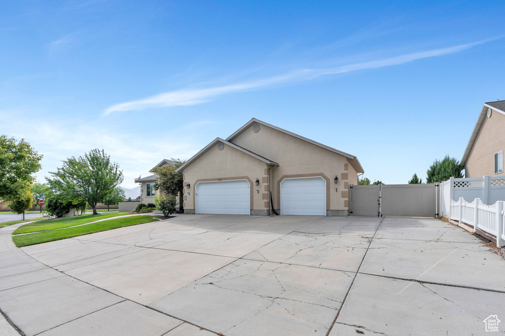 Photo 46 for MLS #2105109 at 5217 W Autumn Creek Dr