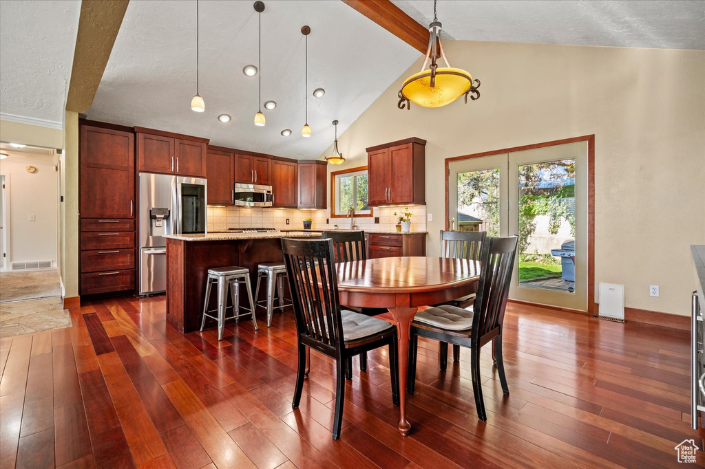 Photo 13 for MLS #2105111 at 2249 E Tompkins Dr