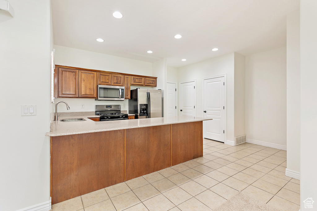 193 E CROSSCOURT WAY Lehi, UT 84043