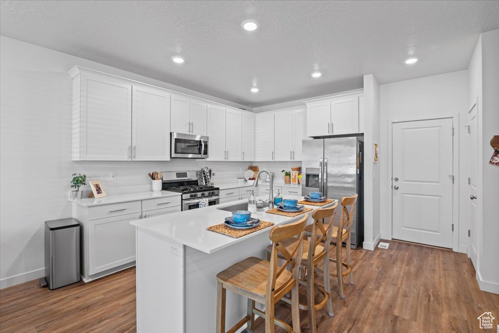 946 W PURPLEDISK CT Saratoga Springs, UT 84043