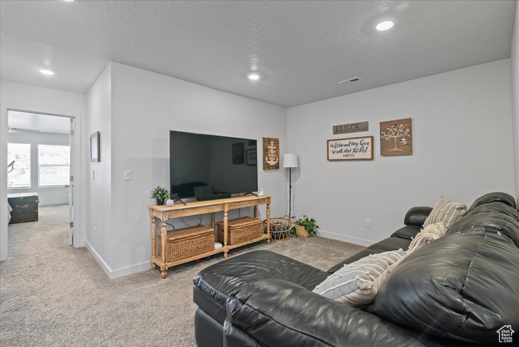 946 W PURPLEDISK CT Saratoga Springs, UT 84043