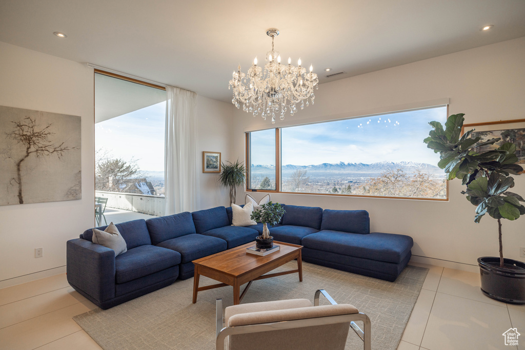 2618 E SKYLINE DR Salt Lake City, UT 84108