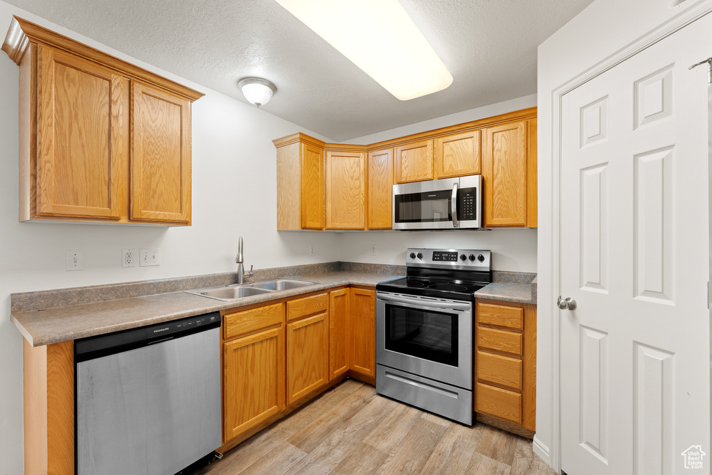 3586 E ROCK CREEK RD #2 Eagle Mountain, UT 84005