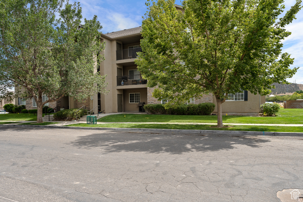 3586 E ROCK CREEK RD #2 Eagle Mountain, UT 84005