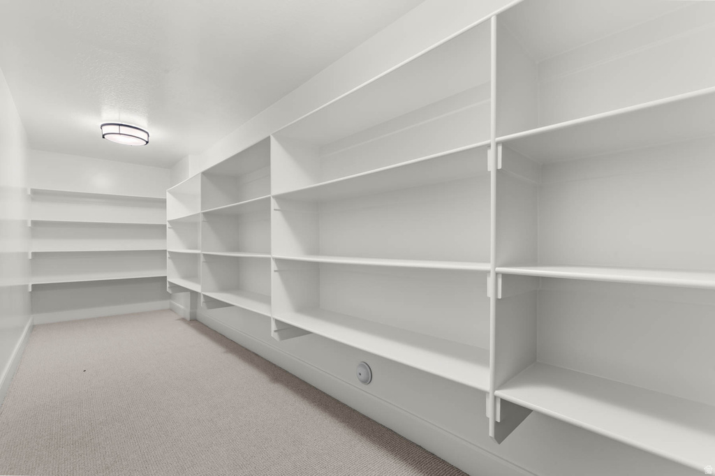 8687 S ROCK LAKE CT West Jordan, UT 84081