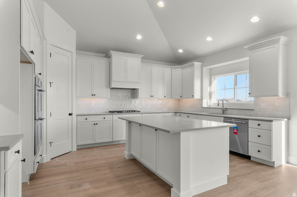 8687 S ROCK LAKE CT West Jordan, UT 84081