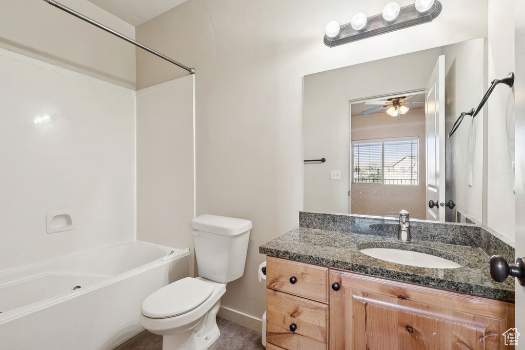 8215 N CLEAR ROCK RD #11 Eagle Mountain, UT 84005