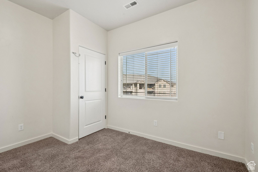 8215 N CLEAR ROCK RD #11 Eagle Mountain, UT 84005