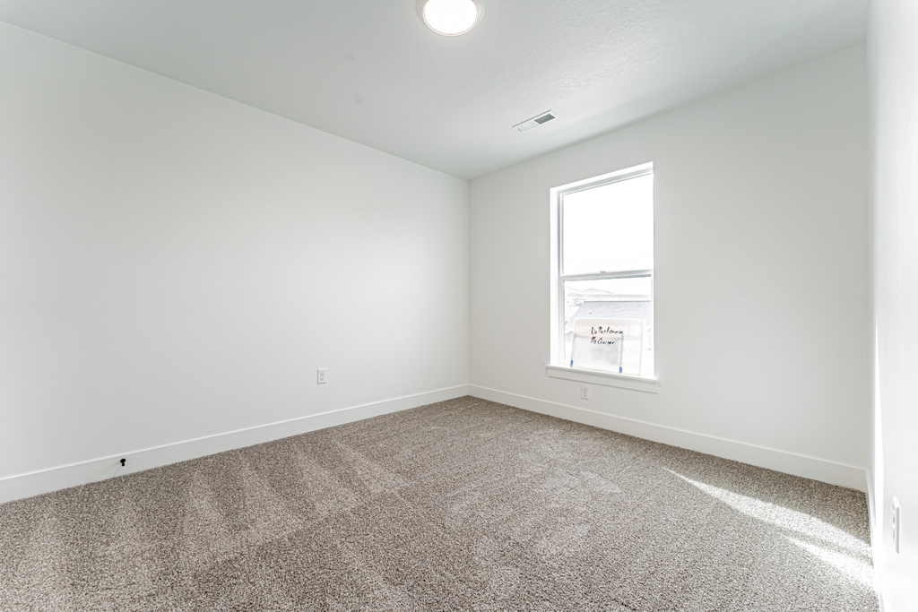 1442 W BOSEMAN WAY #615 Saratoga Springs, UT 84045