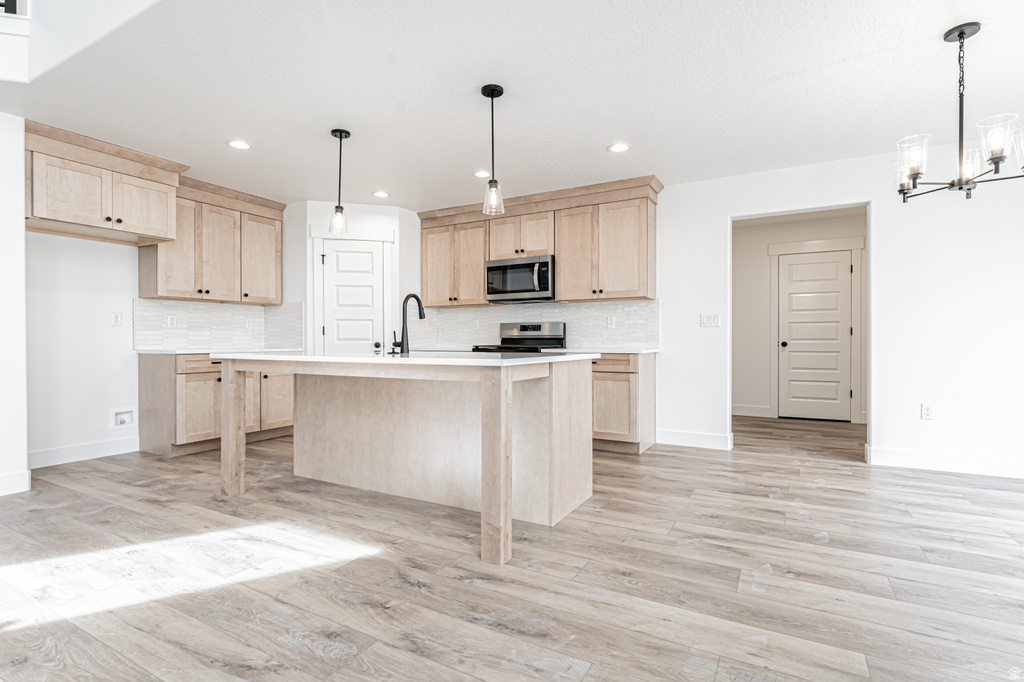 1442 W BOSEMAN WAY #615 Saratoga Springs, UT 84045