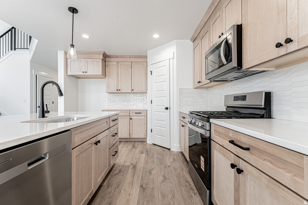 1442 W BOSEMAN WAY #615 Saratoga Springs, UT 84045