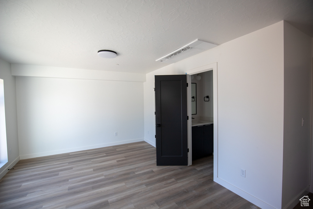 Photo 8 for MLS #2105153 at 594 E Betsey Cv #17