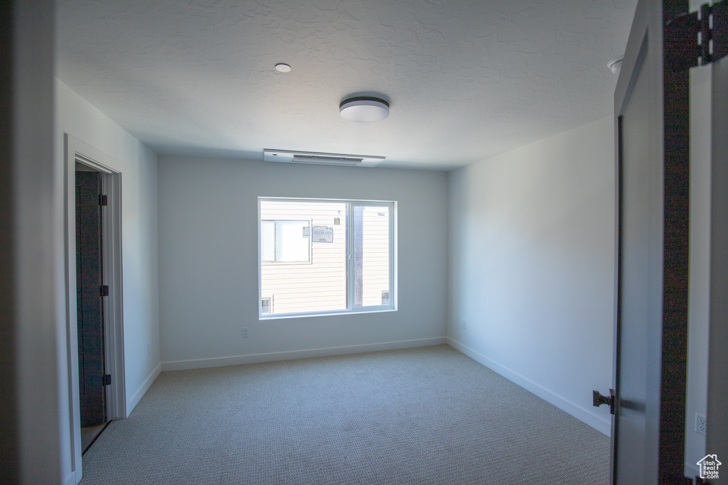 Photo 6 for MLS #2105153 at 594 E Betsey Cv #17