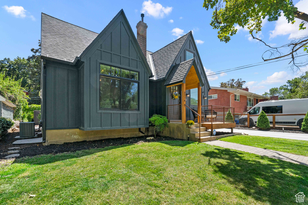 Photo 43 for MLS #2105155 at 2714 Tyler Ave