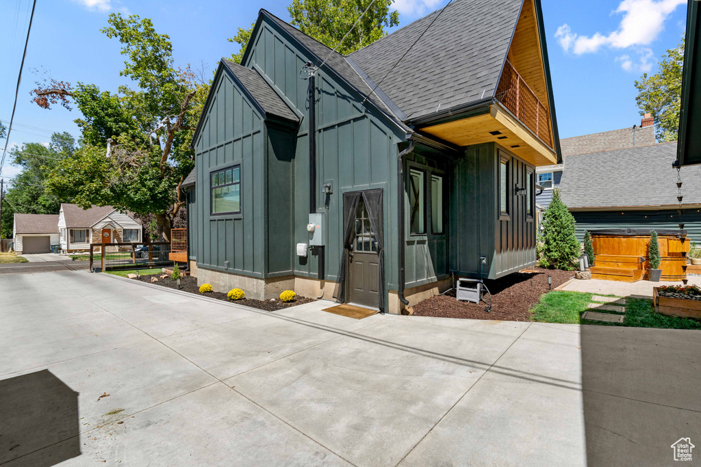 Photo 40 for MLS #2105155 at 2714 Tyler Ave