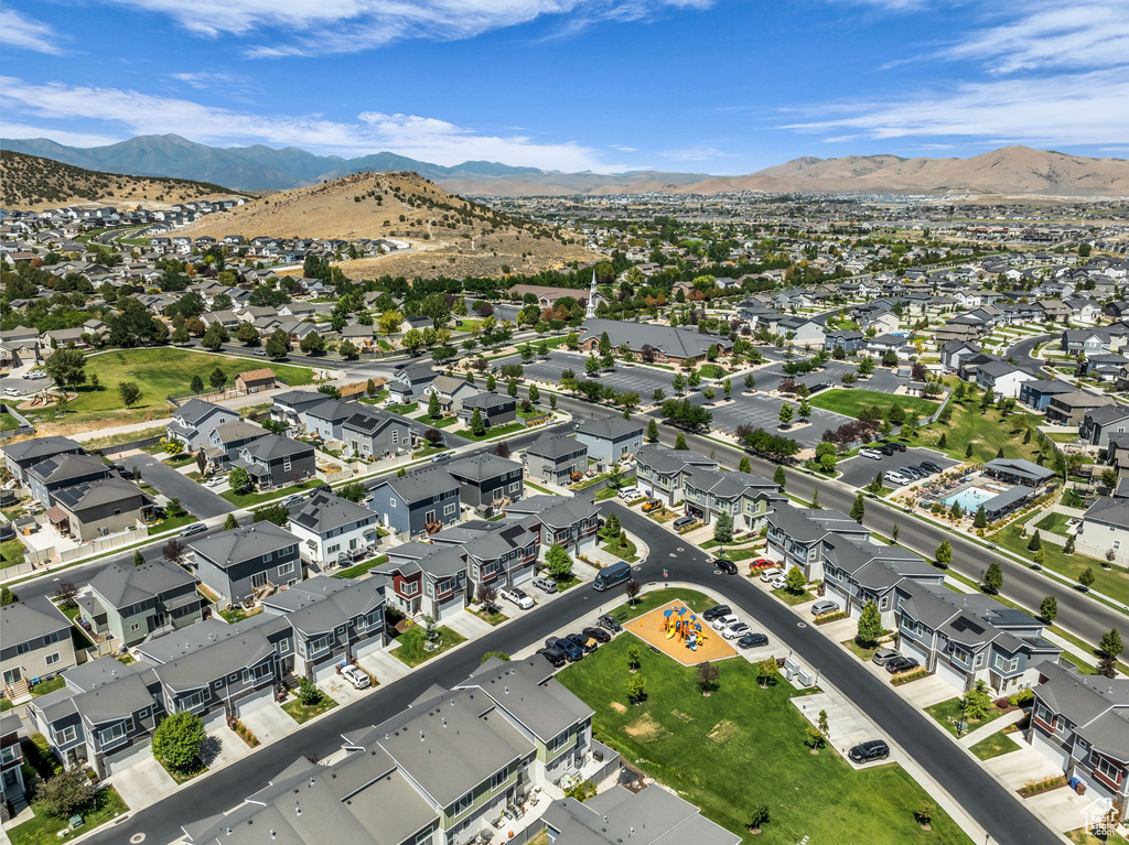 7153 N MOUNTAIN FIELD DR Eagle Mountain, UT 84005