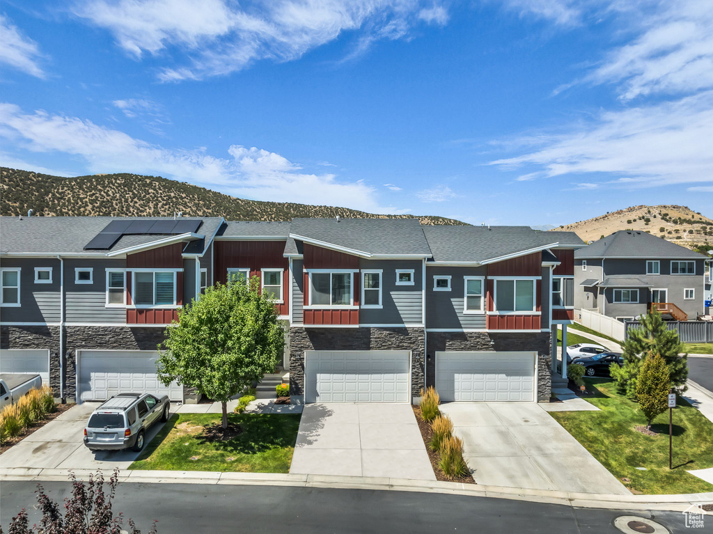 7153 N MOUNTAIN FIELD DR Eagle Mountain, UT 84005