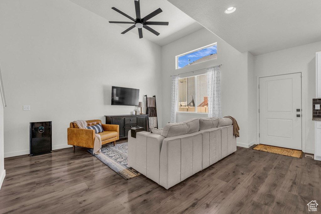 7153 N MOUNTAIN FIELD DR Eagle Mountain, UT 84005