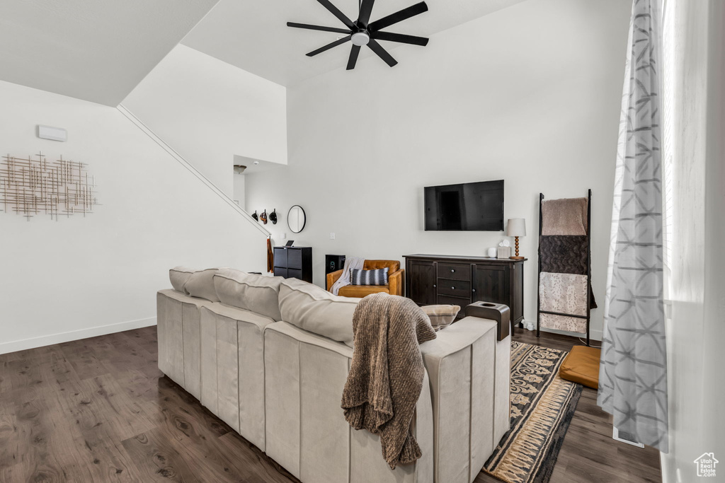 7153 N MOUNTAIN FIELD DR Eagle Mountain, UT 84005