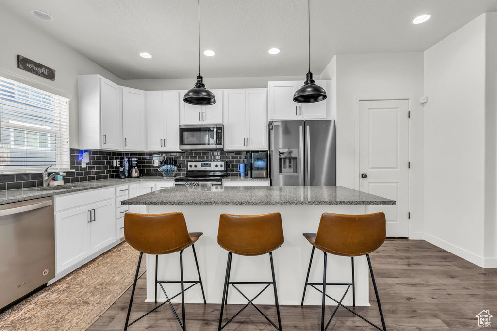 7153 N MOUNTAIN FIELD DR Eagle Mountain, UT 84005