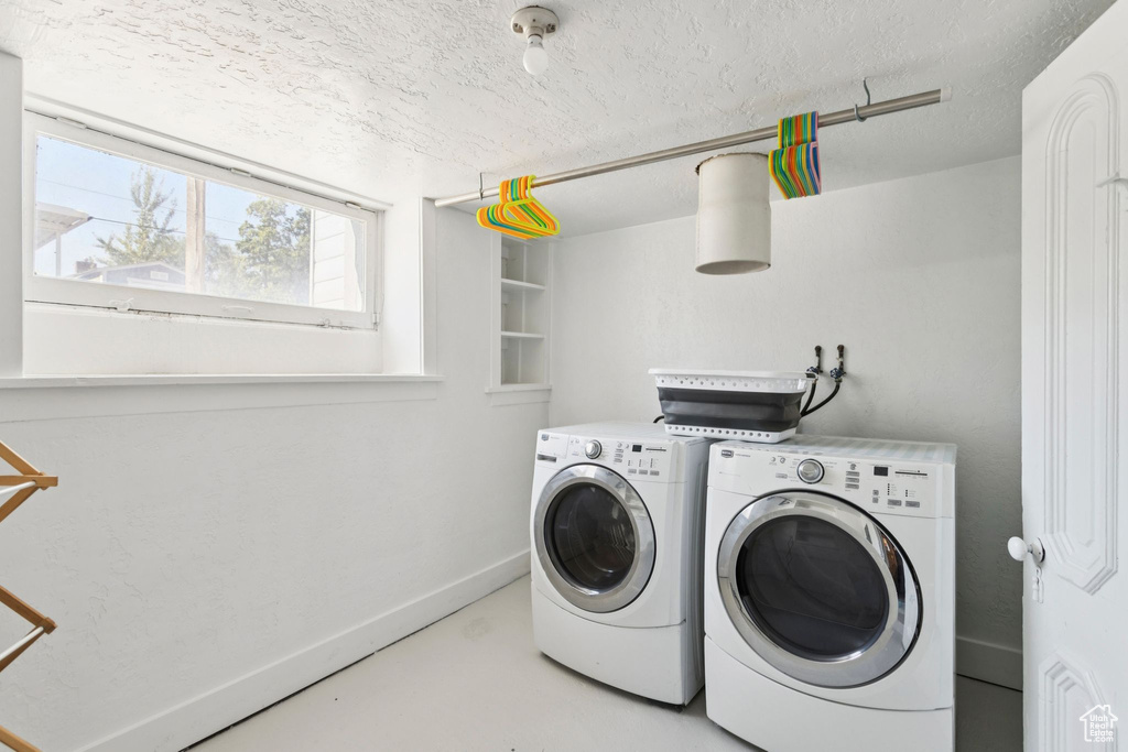 536 E HOLLYWOOD AVE Salt Lake City, UT 84105