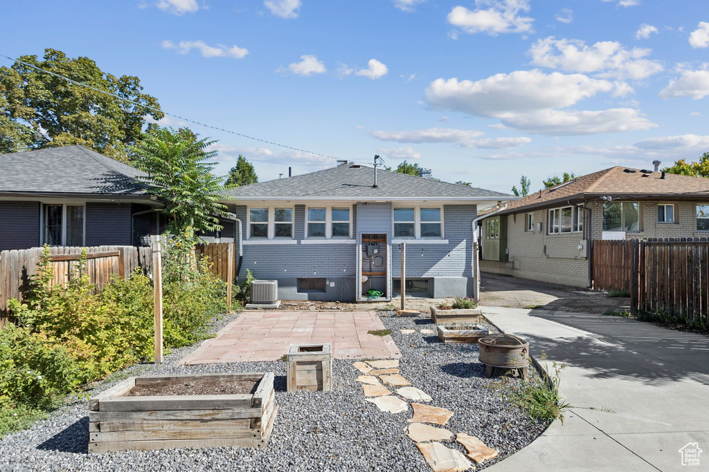 536 E HOLLYWOOD AVE Salt Lake City, UT 84105