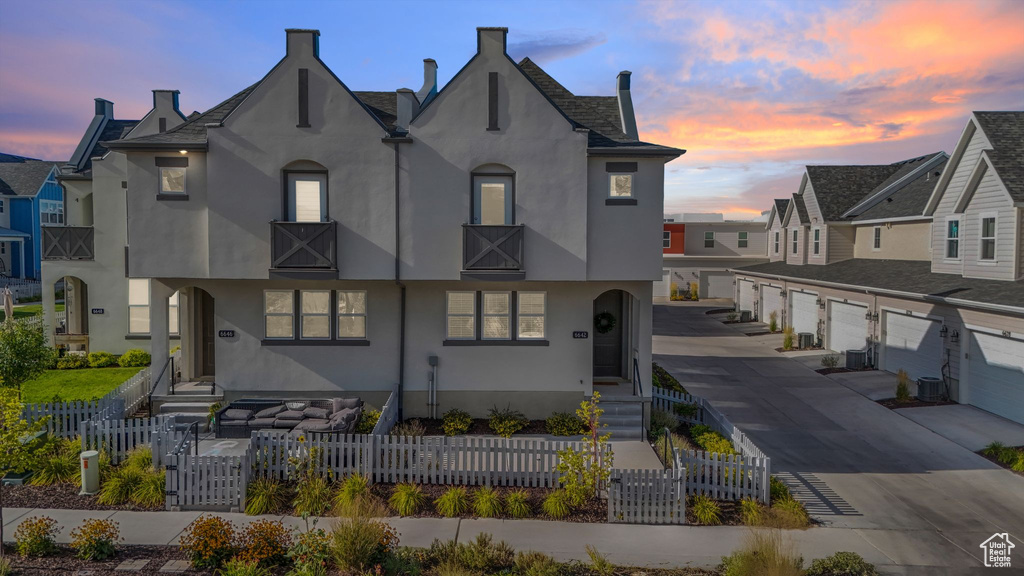 6642 W SKIP ROCK RD South Jordan, UT 84009