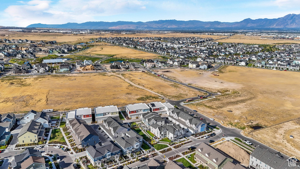 6642 W SKIP ROCK RD South Jordan, UT 84009