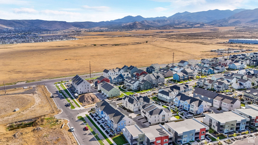 6642 W SKIP ROCK RD South Jordan, UT 84009