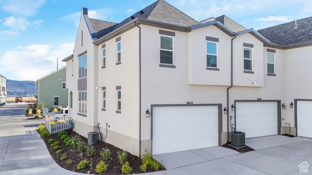 6642 W SKIP ROCK RD South Jordan, UT 84009