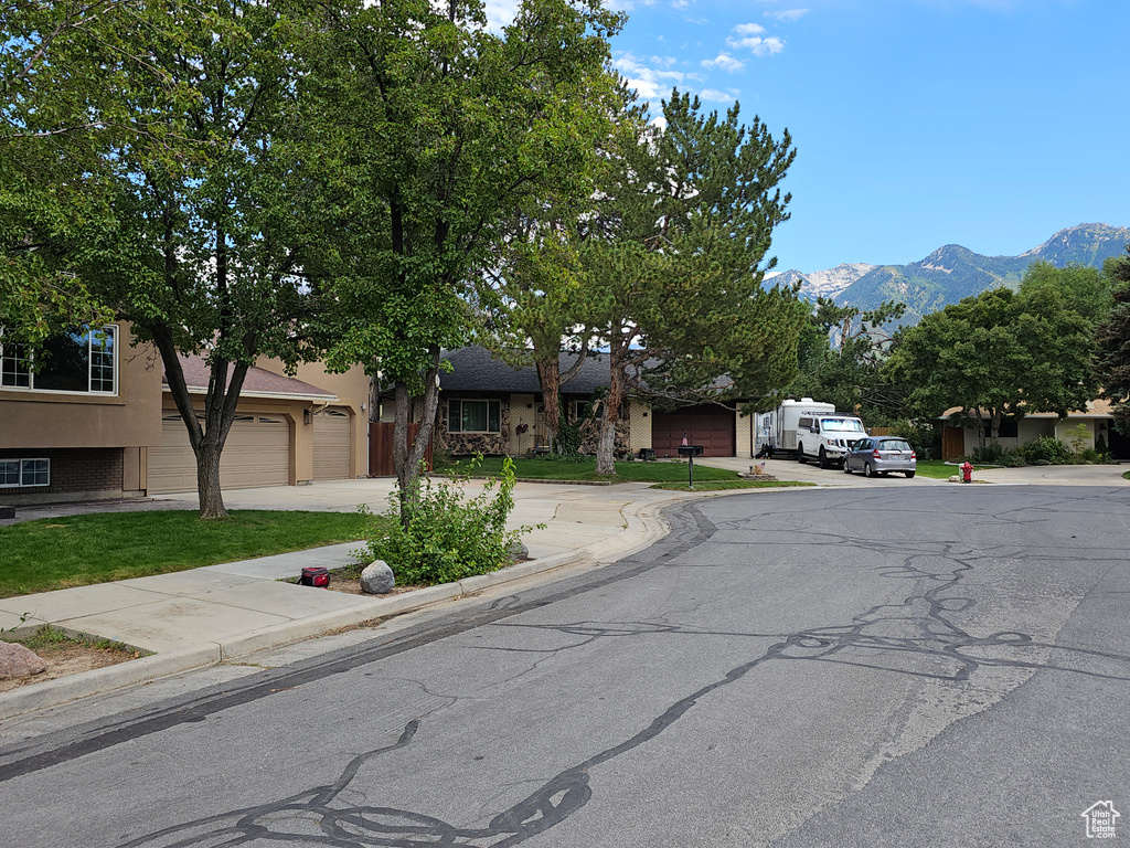 9563 S TRAMWAY CIR Sandy, UT 84092