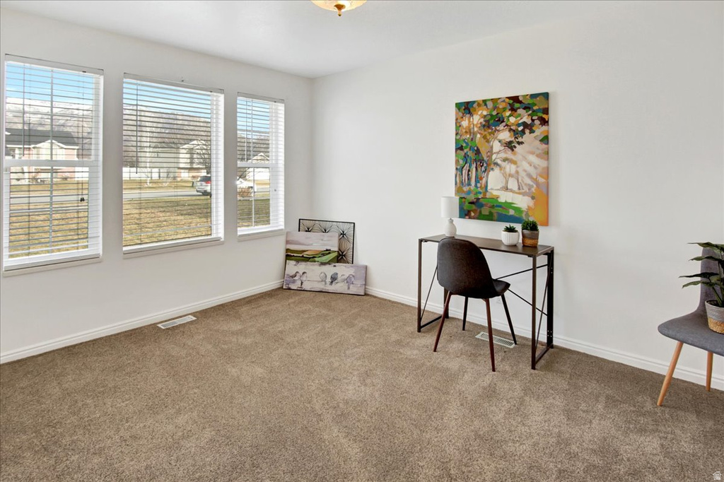 149 W 1250 N Harrisville, UT 84404