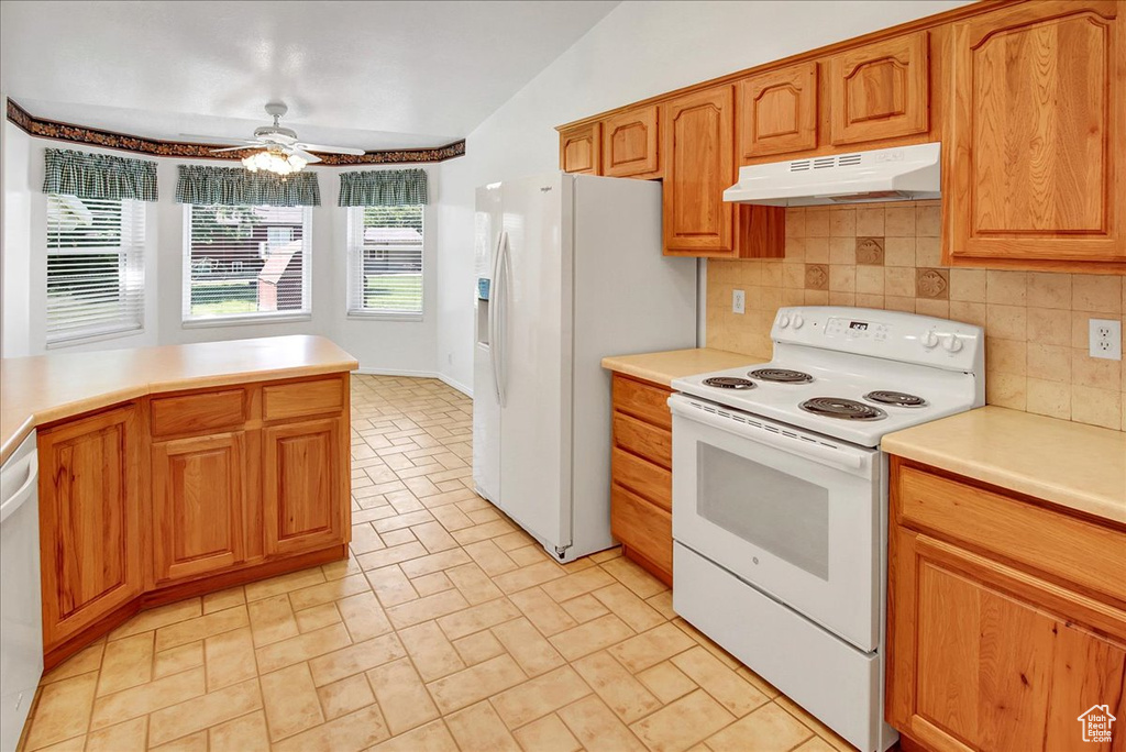 149 W 1250 N Harrisville, UT 84404