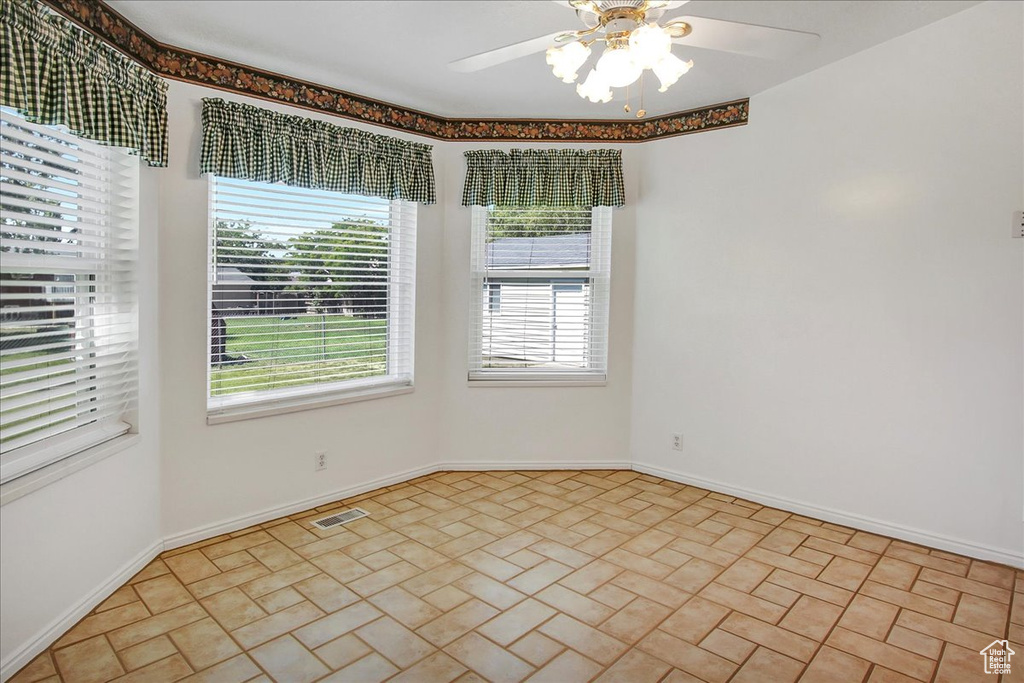 149 W 1250 N Harrisville, UT 84404