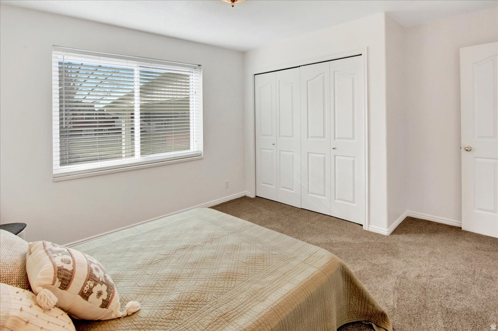 149 W 1250 N Harrisville, UT 84404