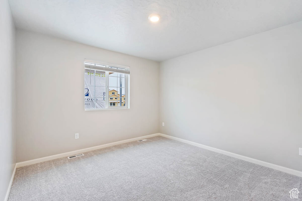 Photo 2 for MLS #2105185 at 77 E Broadway Dr #1033