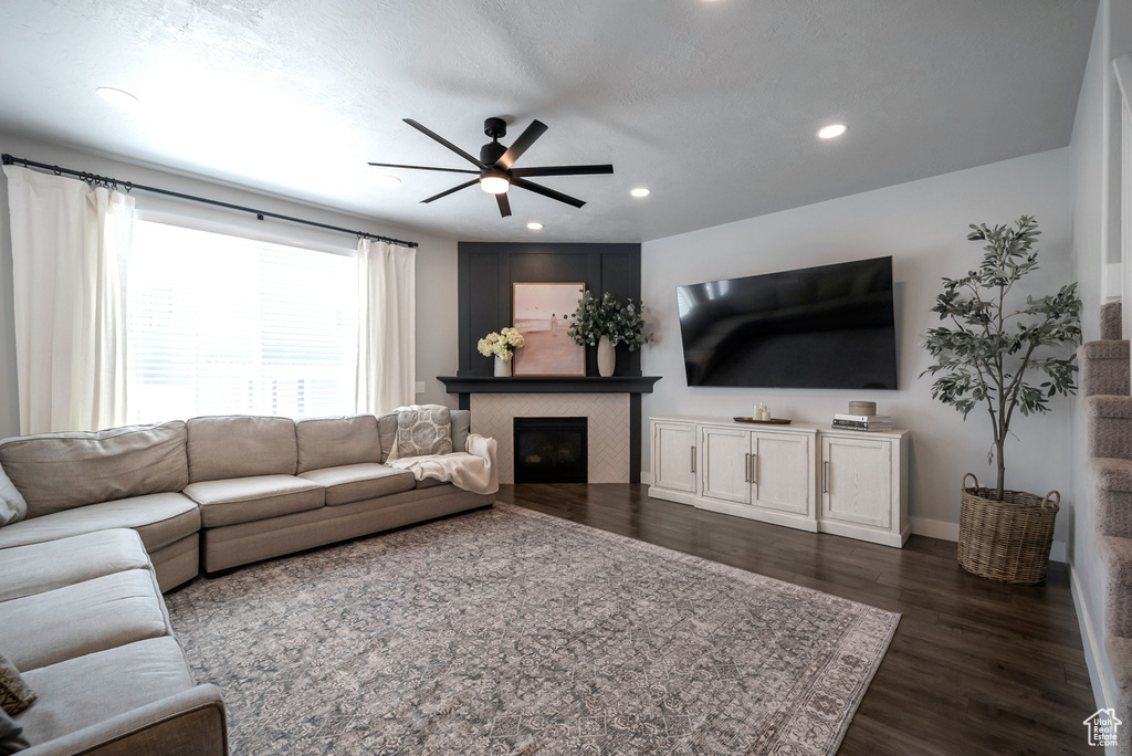 Photo 5 for MLS #2105188 at 132 E Annual Way