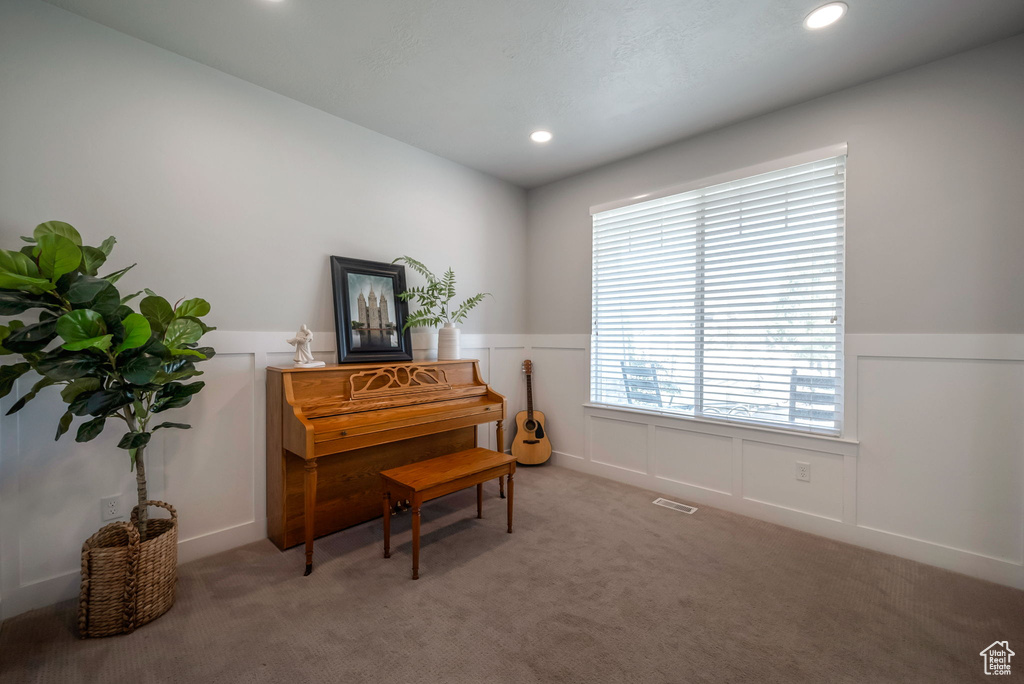 Photo 2 for MLS #2105188 at 132 E Annual Way