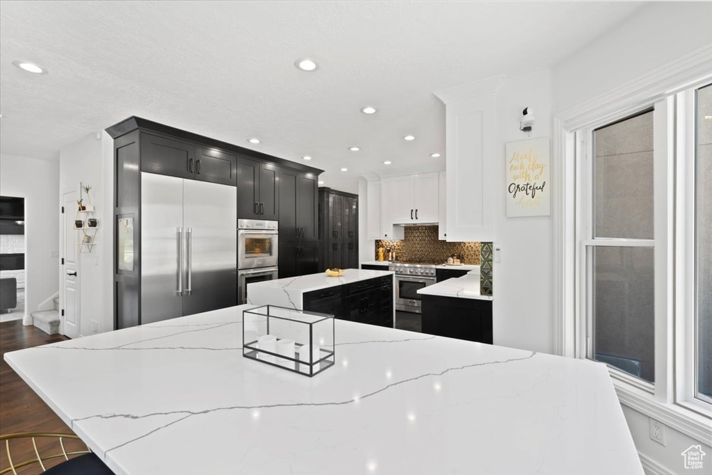 1064 W PARK PALISADE DR South Jordan, UT 84095