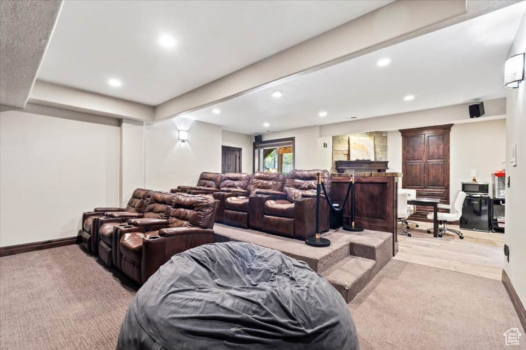 1064 W PARK PALISADE DR South Jordan, UT 84095