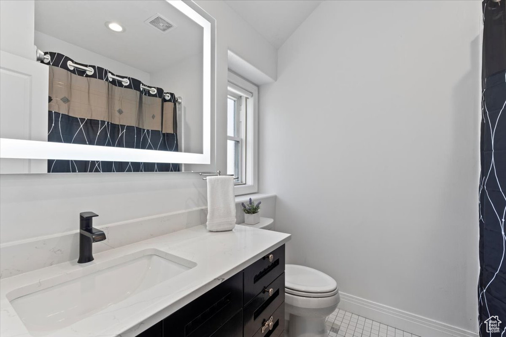 1064 W PARK PALISADE DR South Jordan, UT 84095