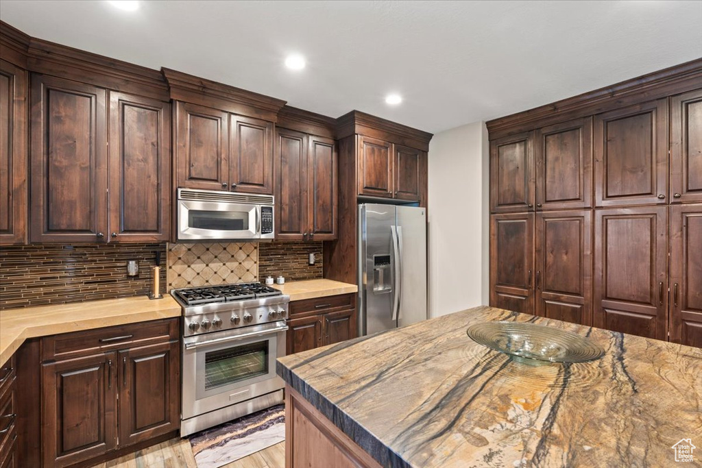 1064 W PARK PALISADE DR South Jordan, UT 84095