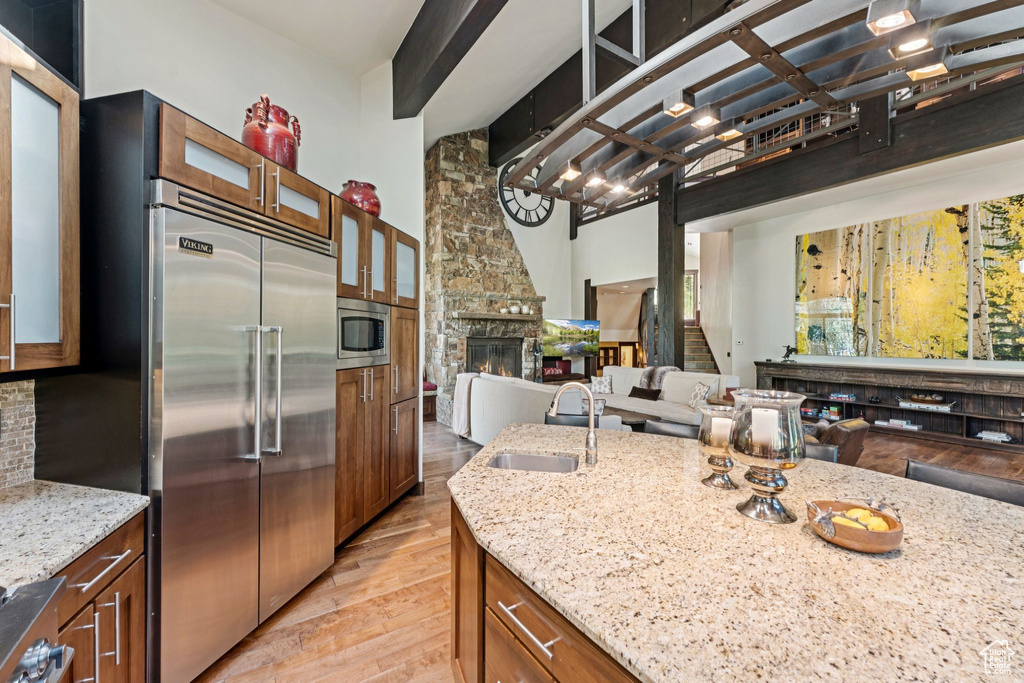 Photo 11 for MLS #2105220 at 2510 Queen Esther Dr