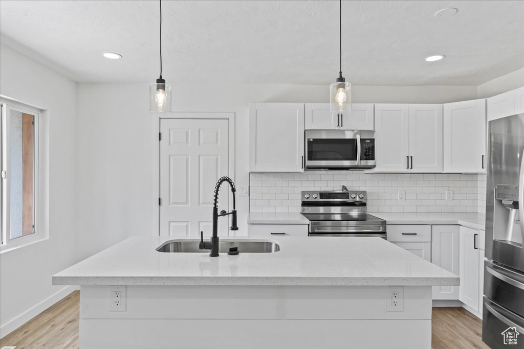 Photo 3 for MLS #2105223 at 3935 S Luetta Dr