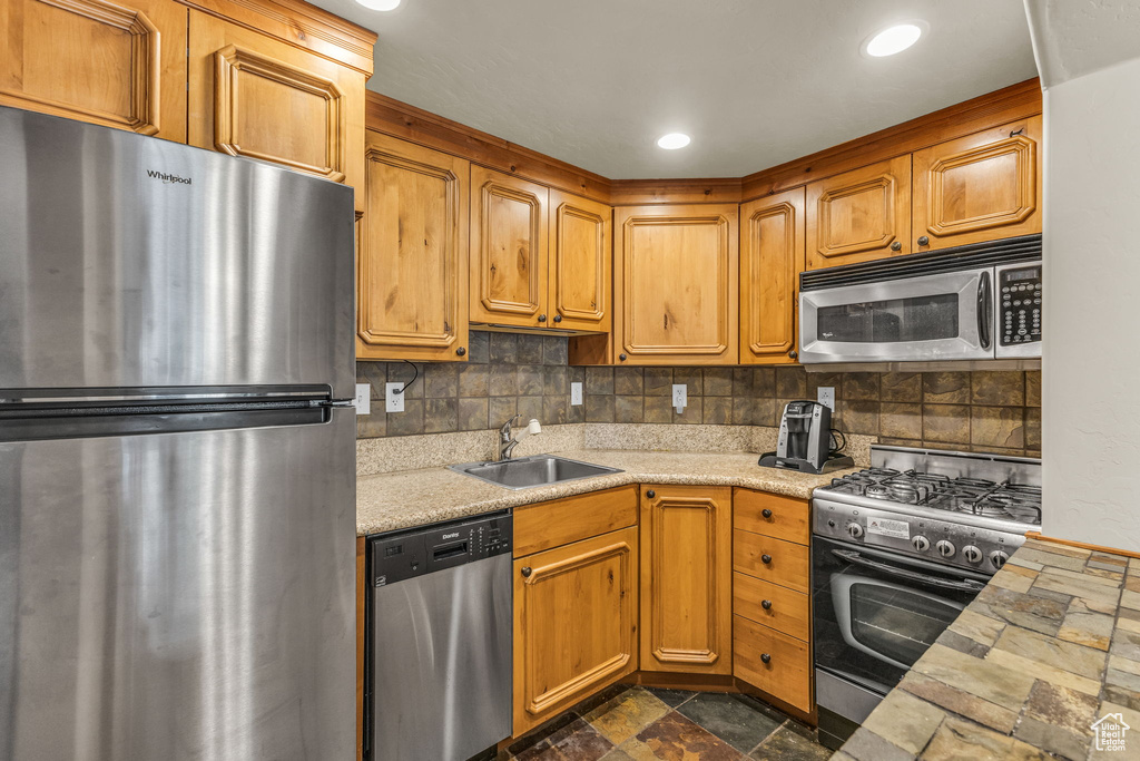Photo 9 for MLS #2105226 at 840 W Bigler Ln #3019